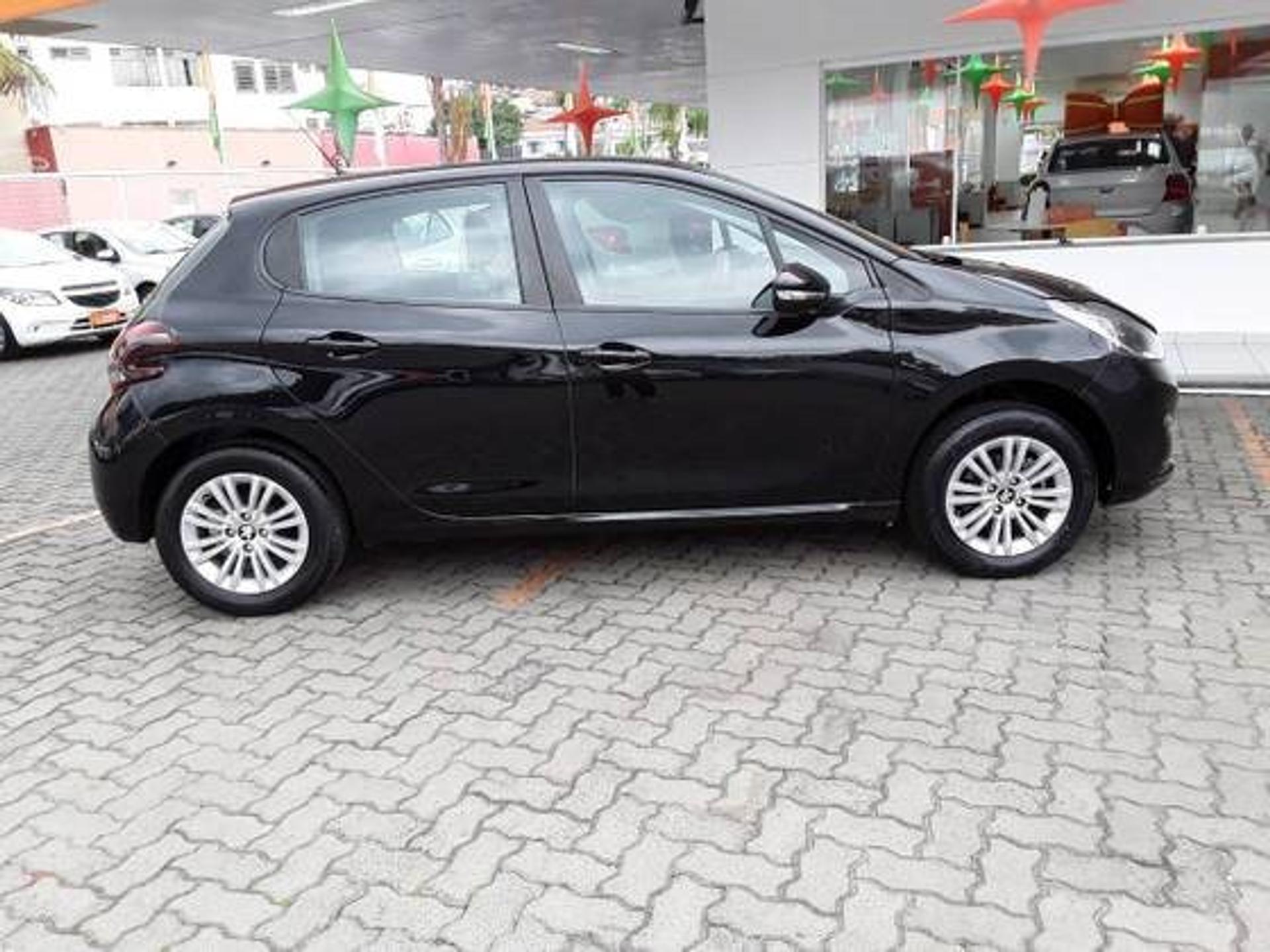 peugeot-208-1.2-active-12v-flex-4p-manual-wmimagem09034542610
